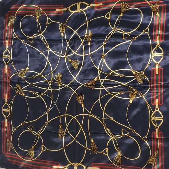 R-1305- Women's Scarf Blue Green Red Colors NWT - Picture 1 of 9